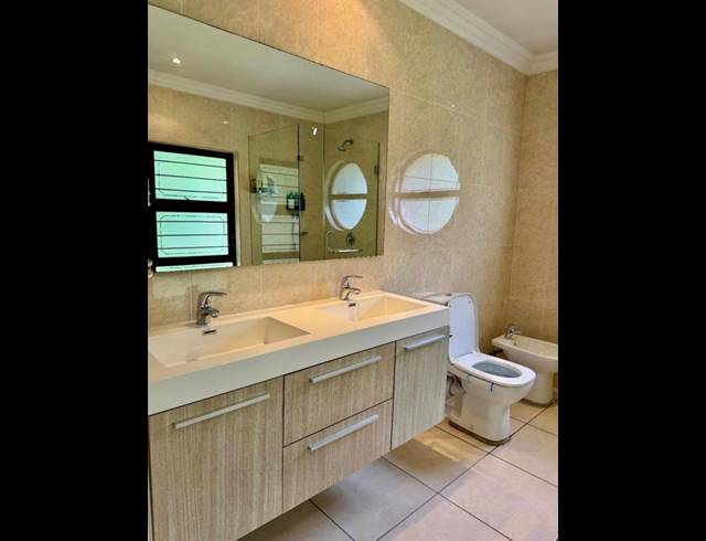 4 BEDROOM PROPERTY TO RENT IN BRYANSTON